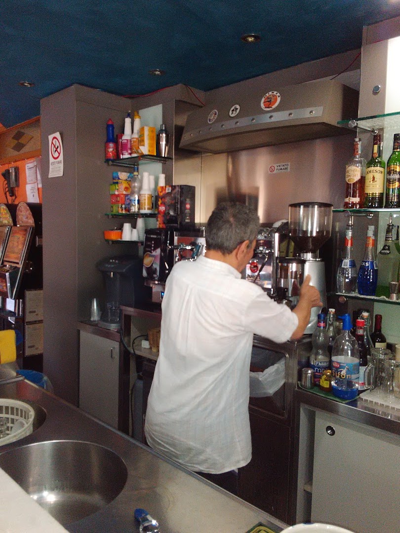 Bar Arturo Di Todisco Elena