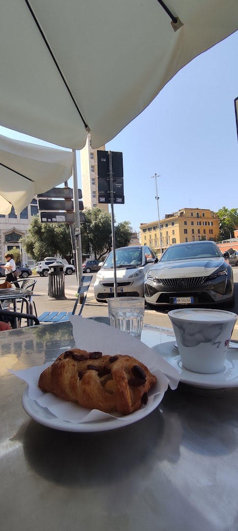 Bar Asti