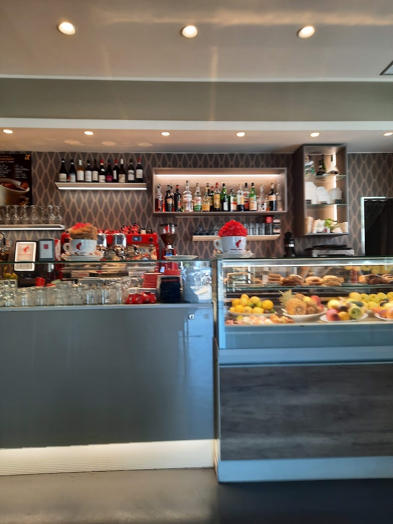 Bar Astra