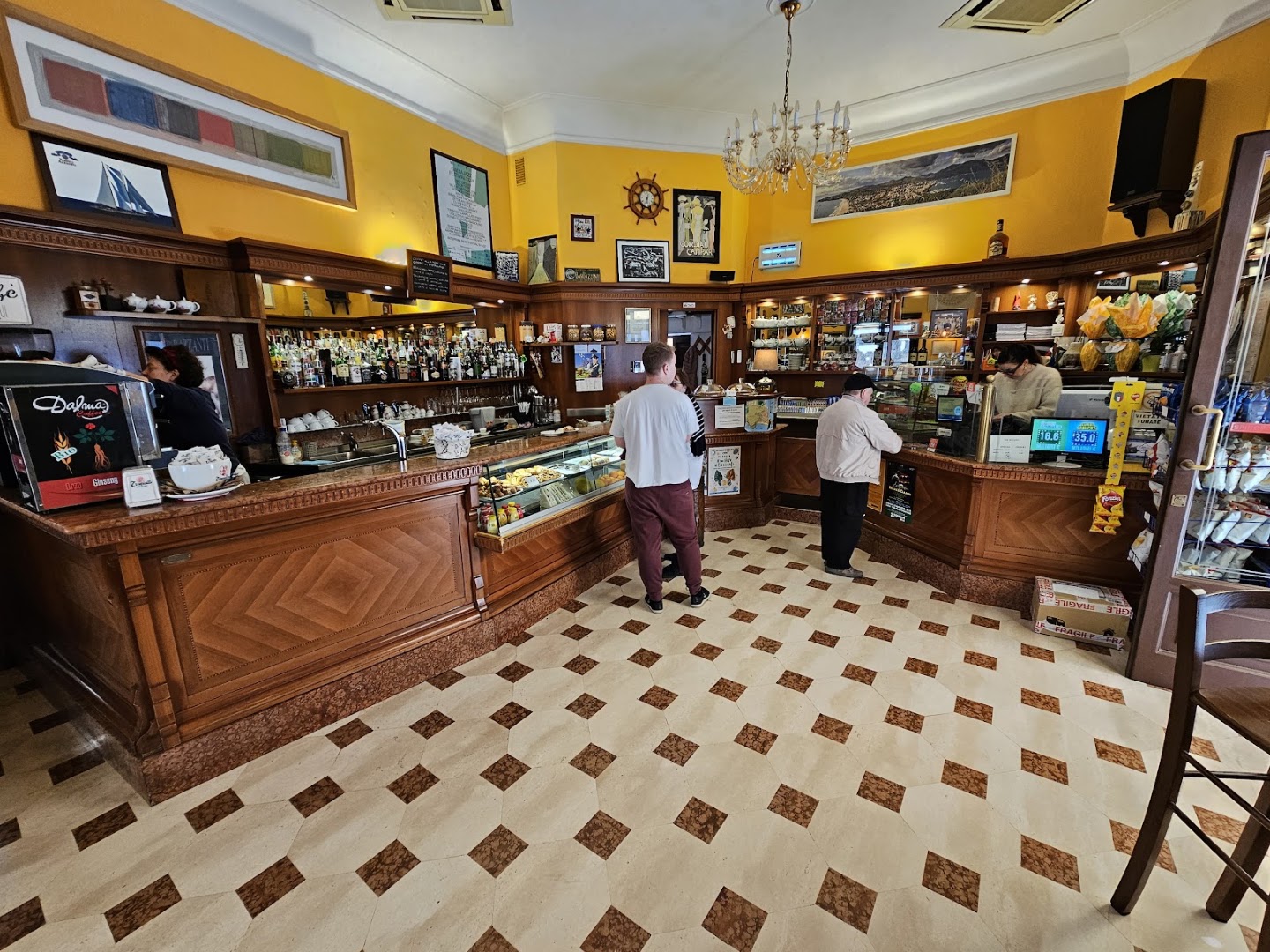 Bar Bazzanti