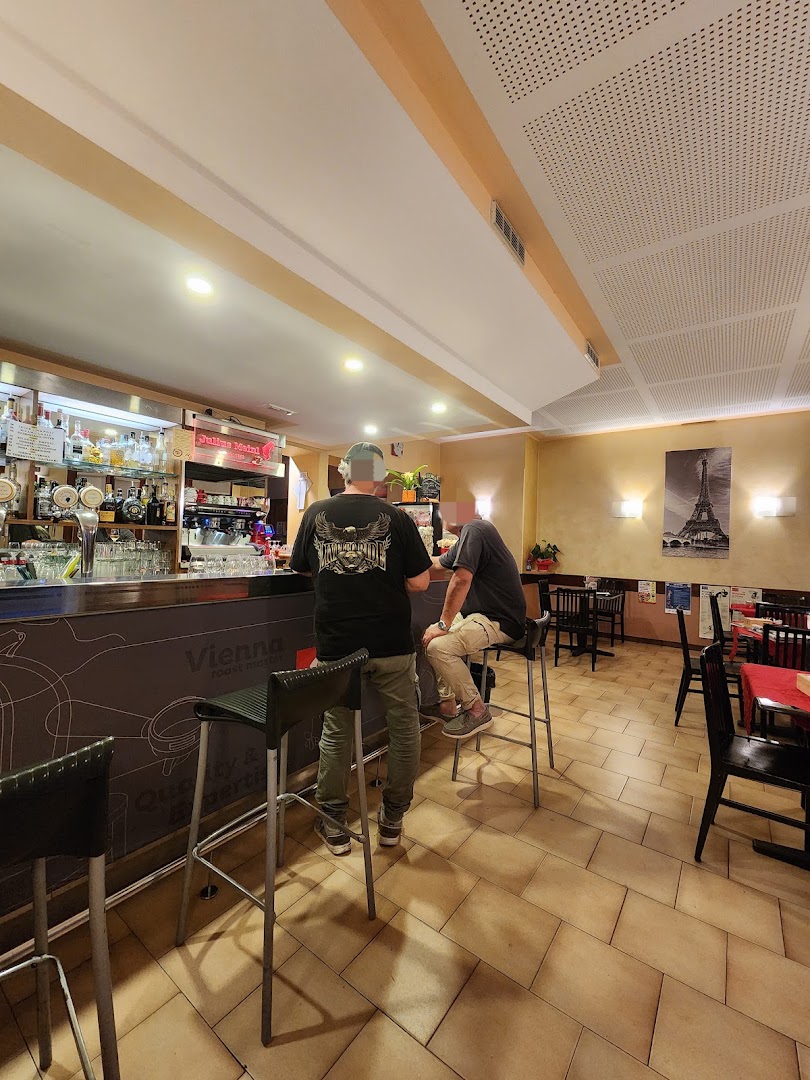 Bar Bianconero Di Paviotti Marina
