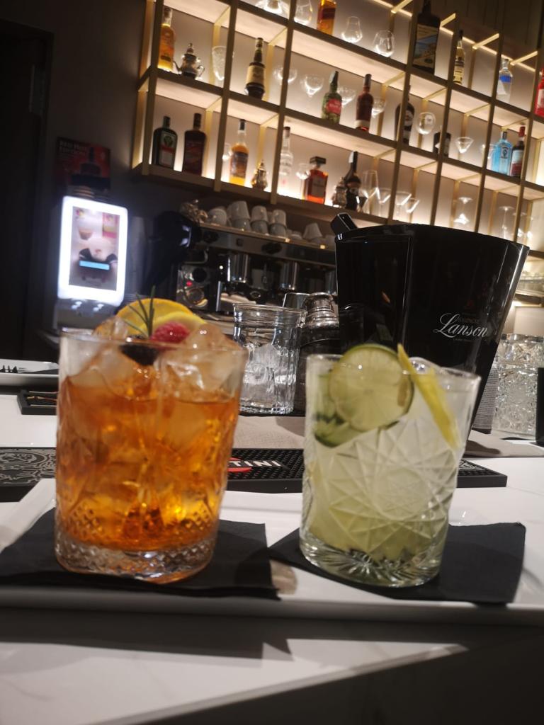 BAR & BISTROT BY ANNARÉ