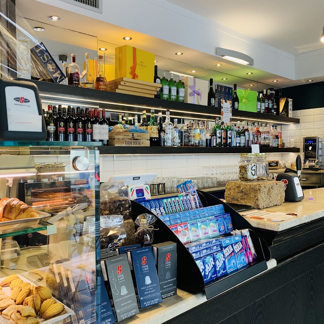 Bar Blu