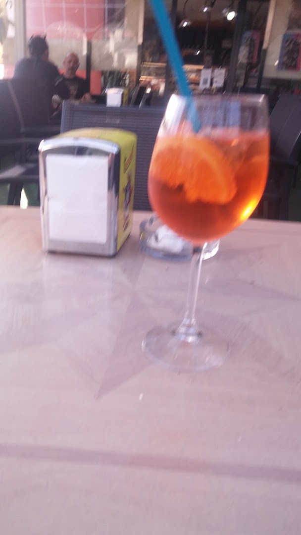 BAR BOTTEGHE DI ZHANG PEILI