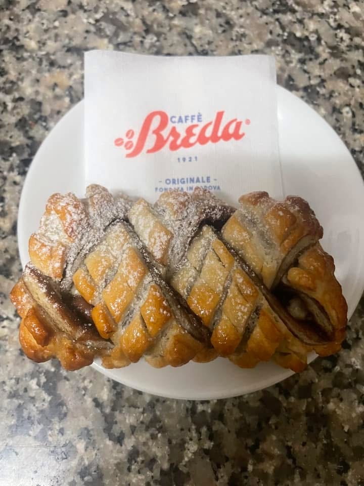 Bar BREDA di Y.L.