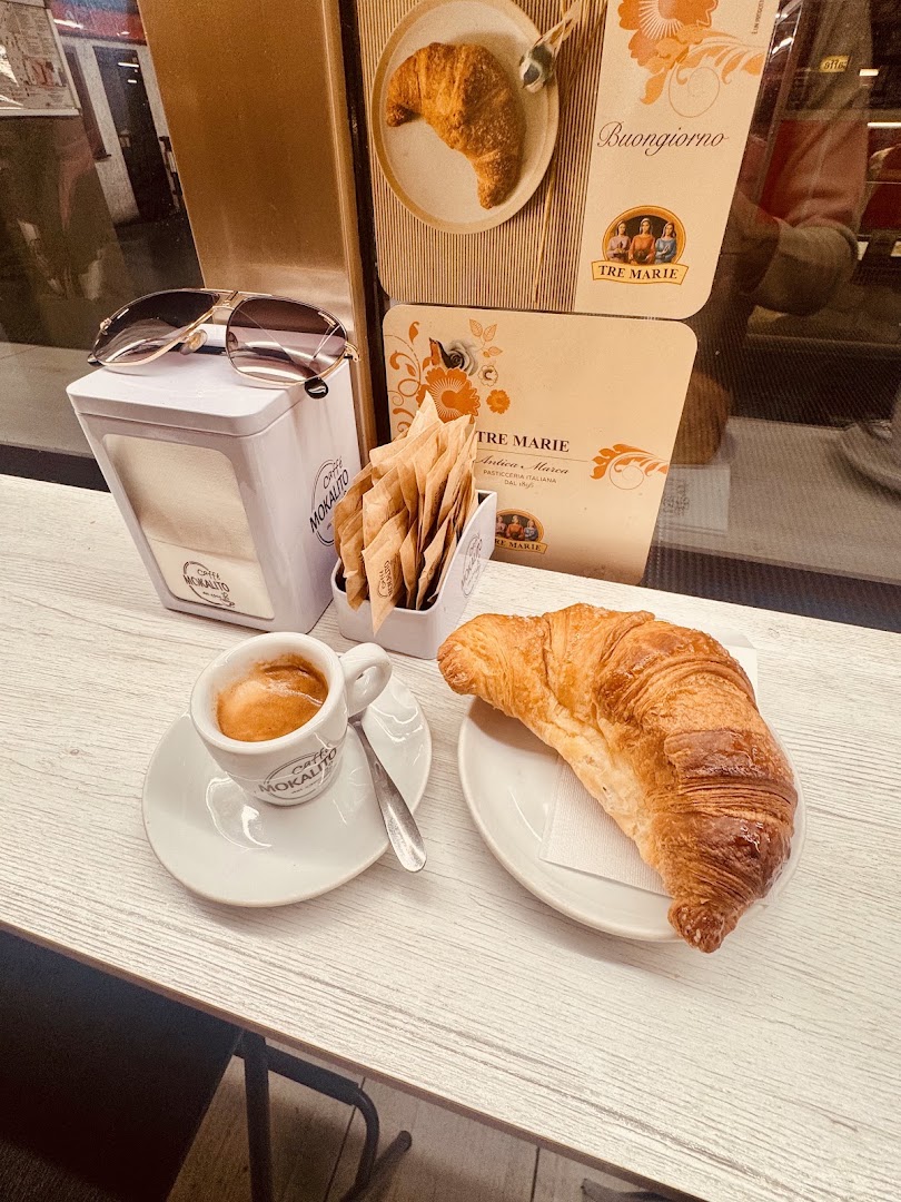 Bar Buonarroti, Padova