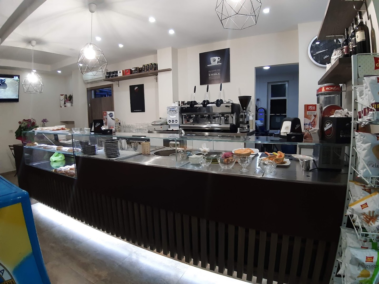 Bar "Burlevadocafe"
