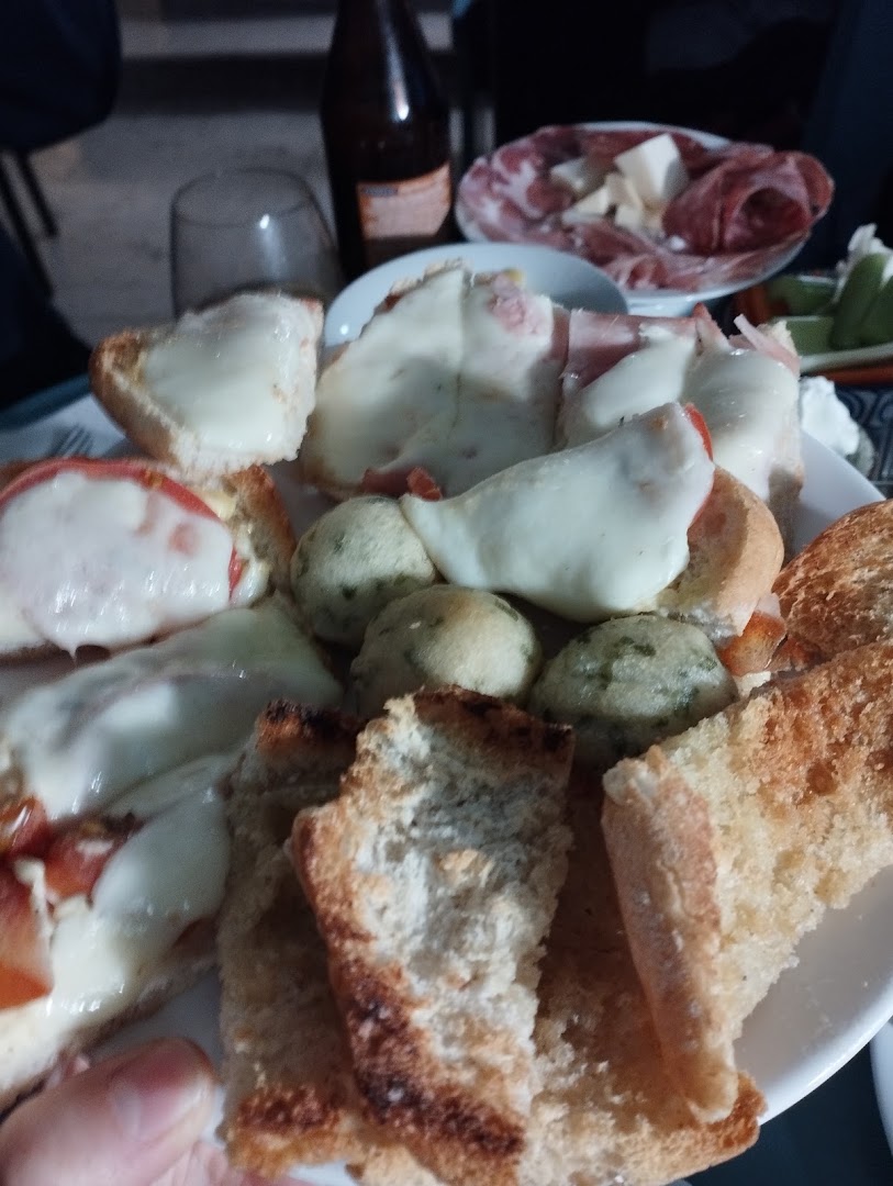 Bar Cadillac