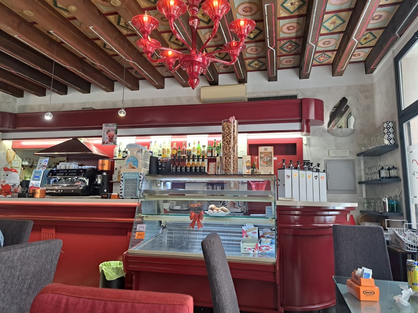 Bar Cafe' Liberty, Adria