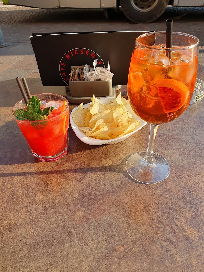 BAR CAFE' RIESEN