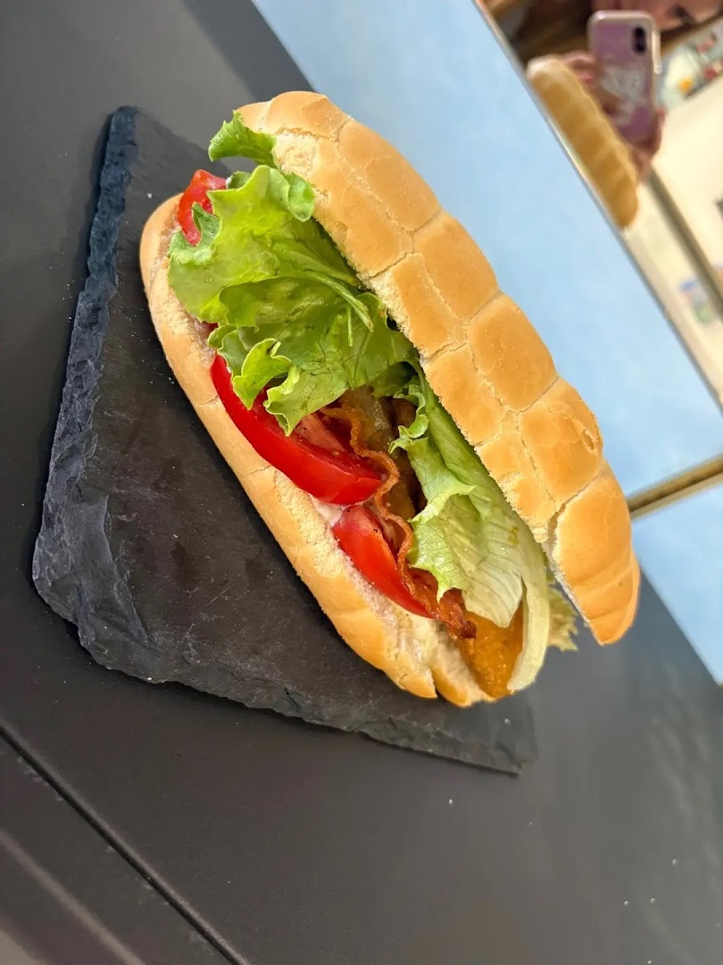 Bar Cafe'De Paris