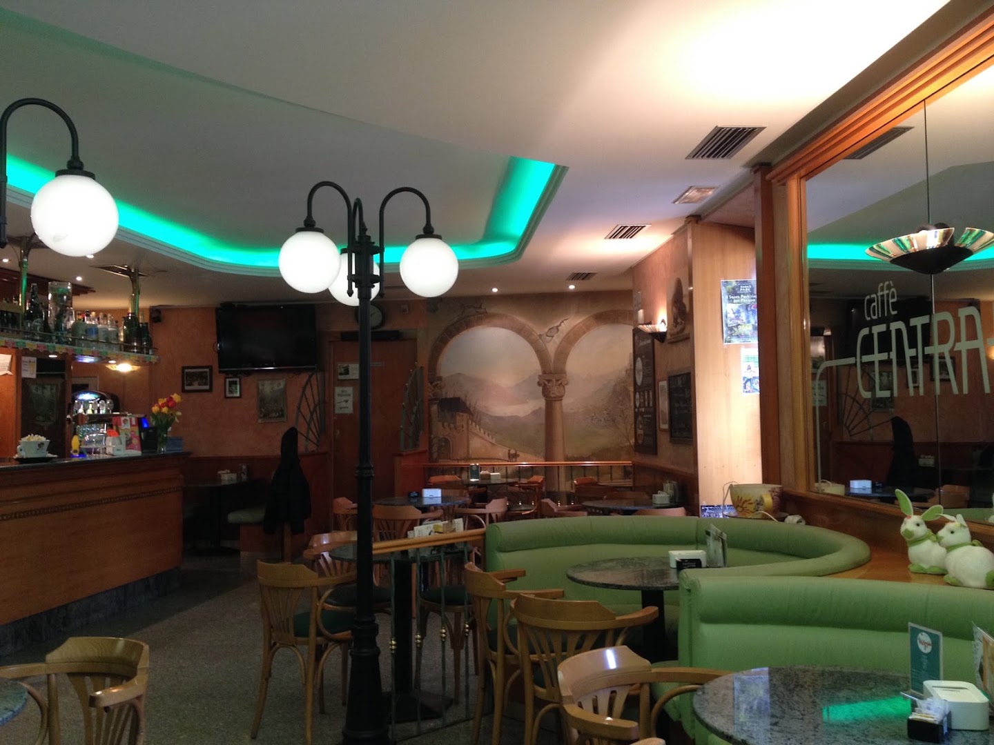 Bar Caffè Centrale Gelateria - Mandasprizz