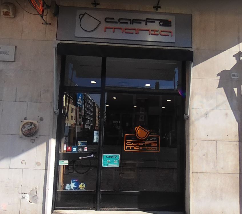 Bar caffe mania di Carella Alessio, Torino