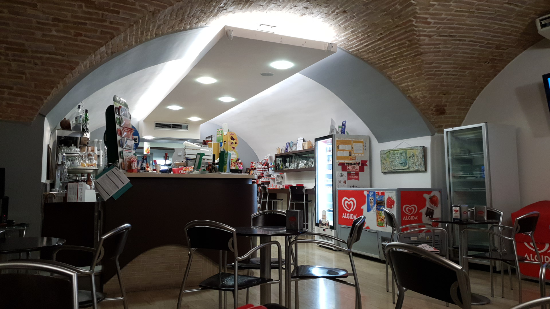 Bar Caffè Roma Trevi, Trevi