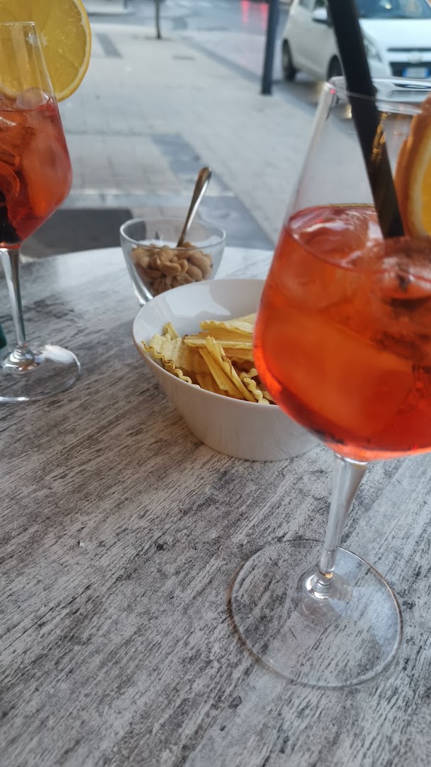 BAR CAFFELLATTE, Domodossola