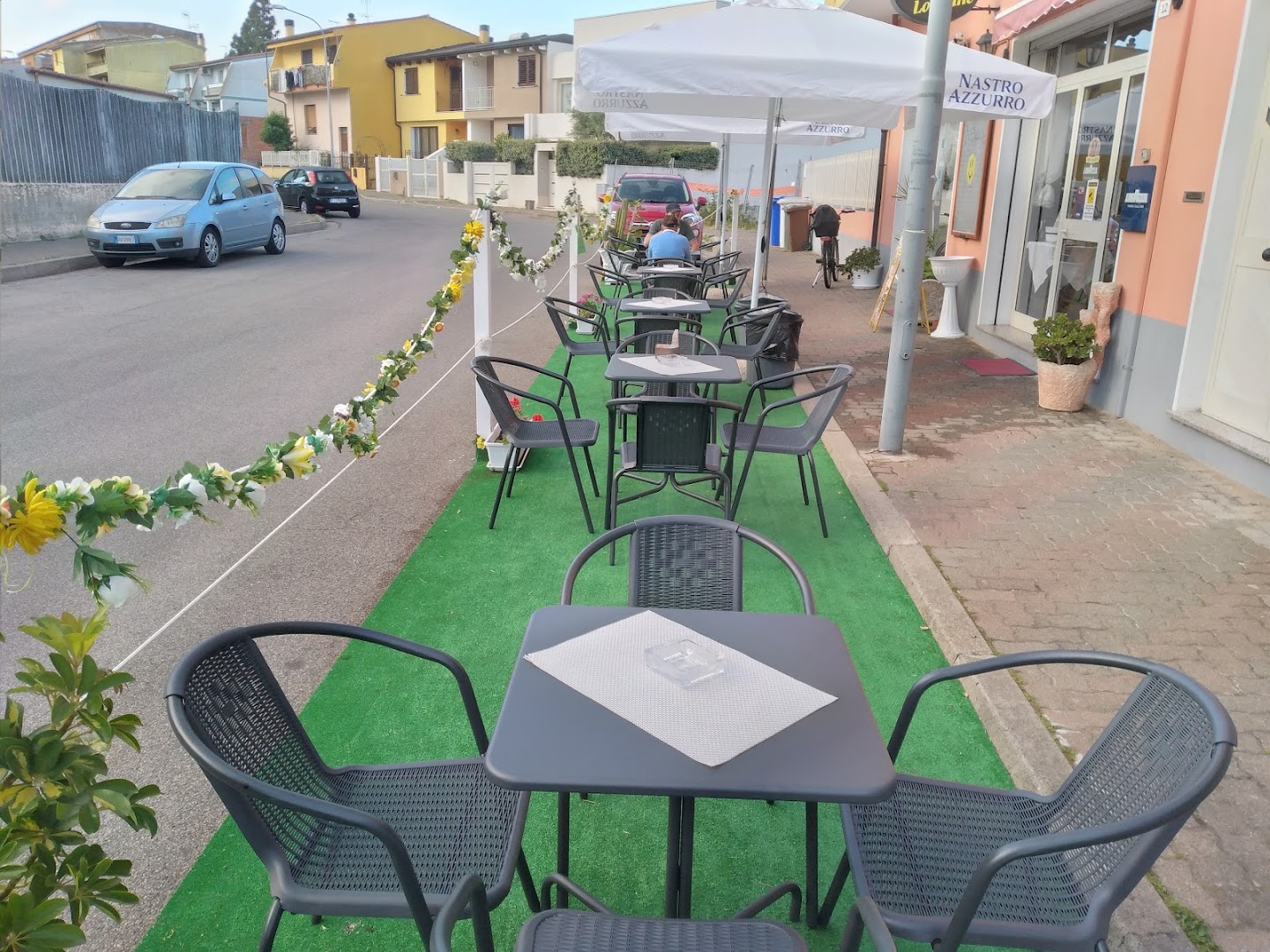 Bar Caffeteria Lo Smile, Guspini