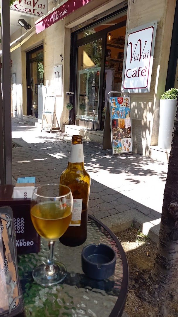Bar - Caffetteria Asti Viavai Cafe', Asti