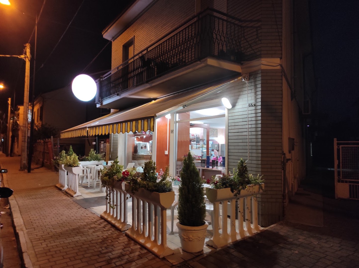 Bar Caffetteria Old River