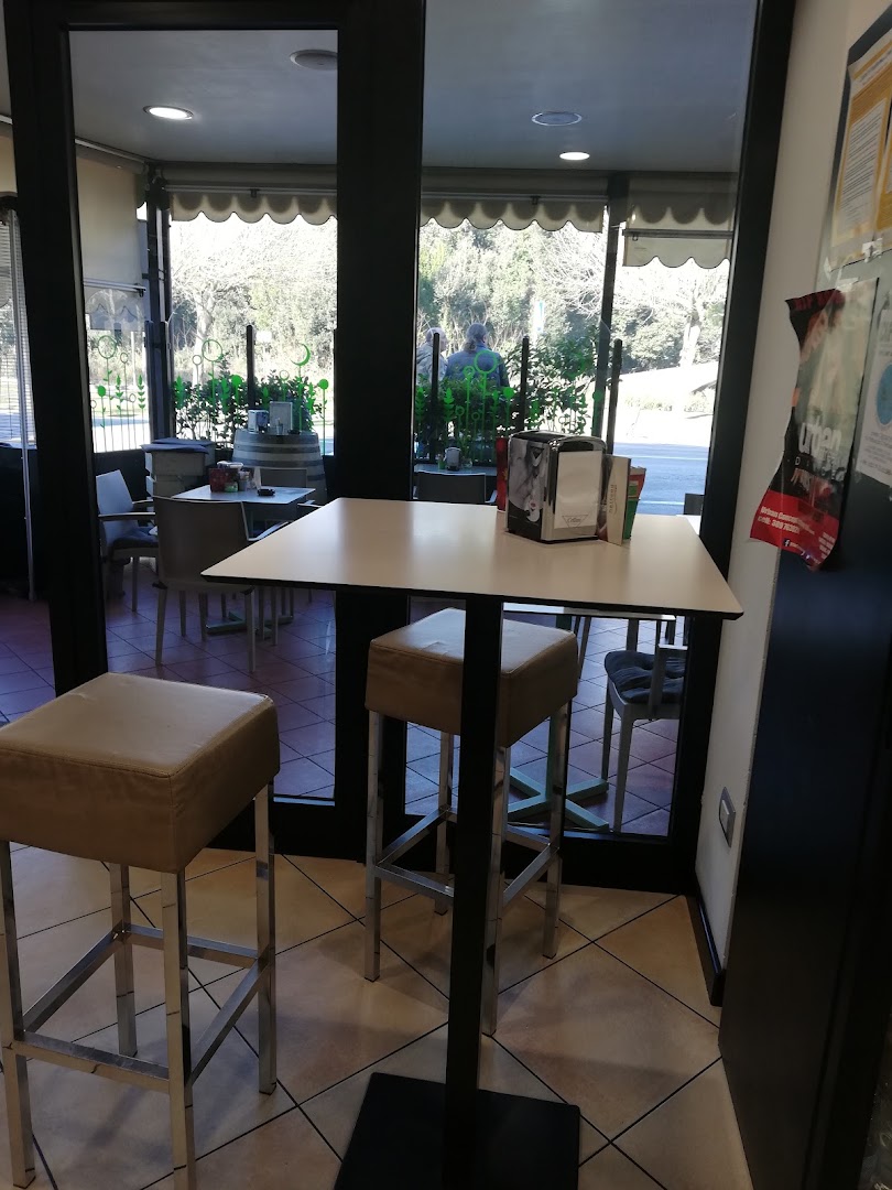 Bar Caffetteria Pino Colado(sky)
