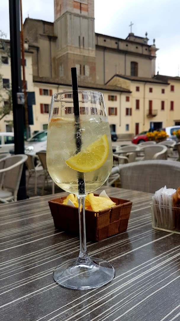 Bar Caffetteria, Milano