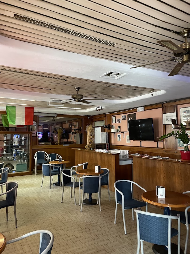 Bar Campana di Liu Ting Yuan, Cava Manara