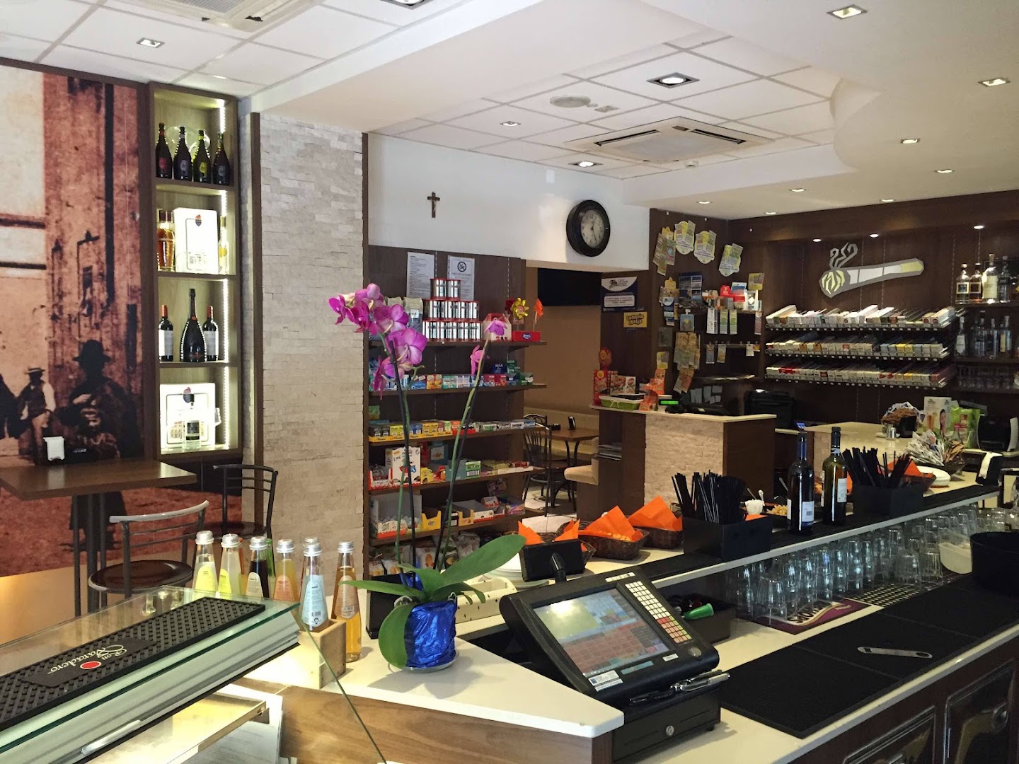 Bar Campanon