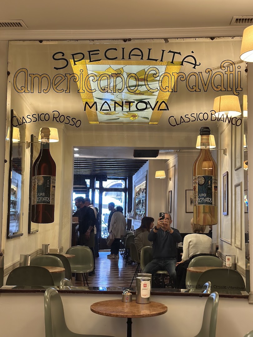 Bar Caravatti