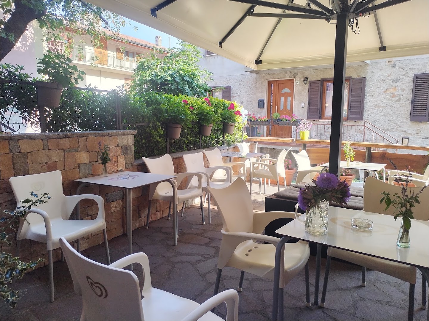 Bar Castagneto di Dassa Cinzia