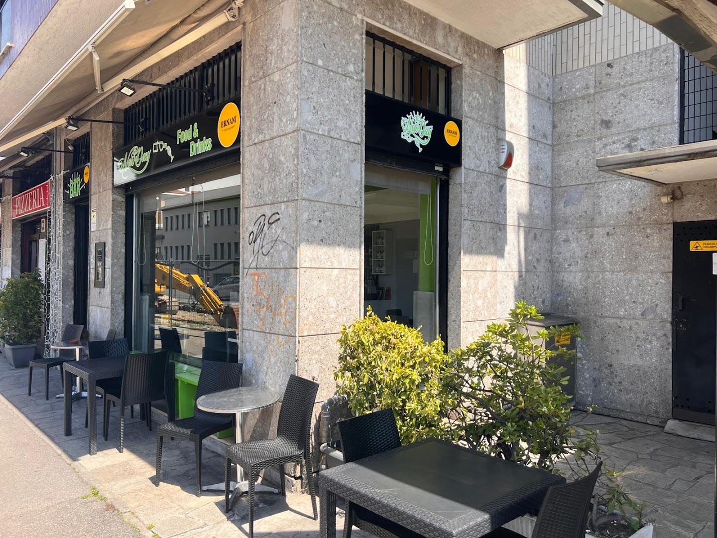 Bar Cataleya, Bresso