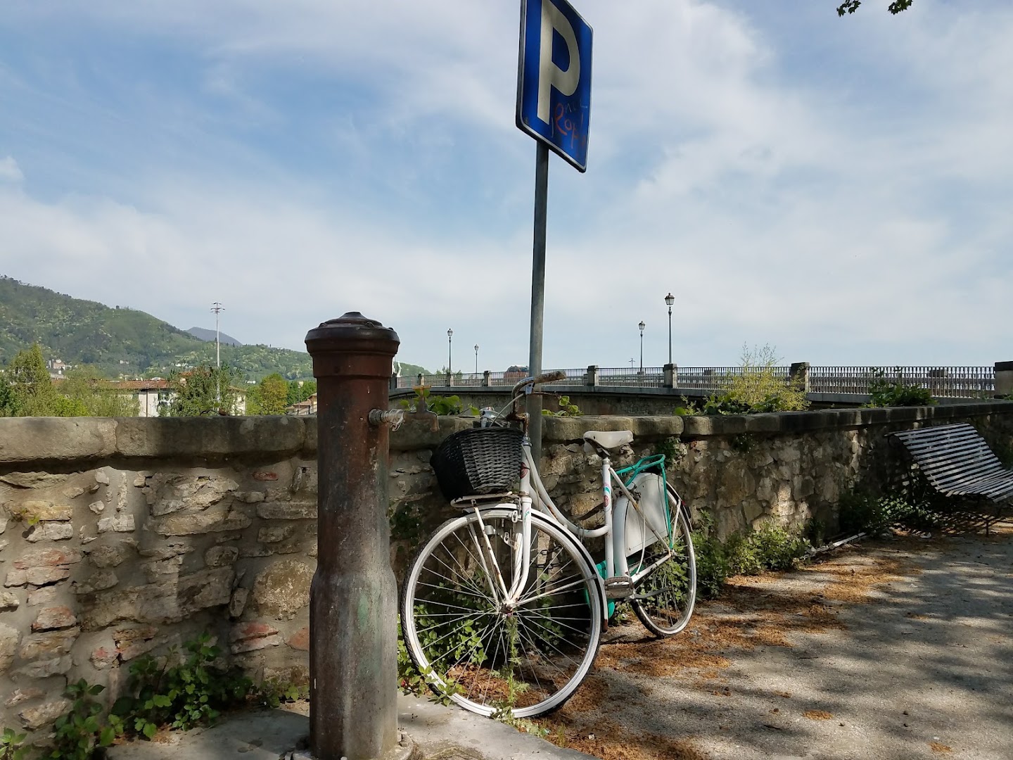 Bar Cendora