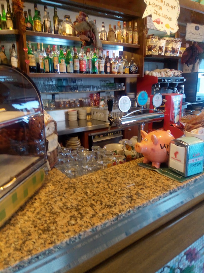 Bar Centrale con degustazione prosciutto