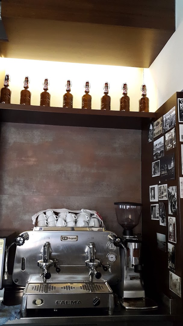 Bar Centrale Di Agosto Carlo