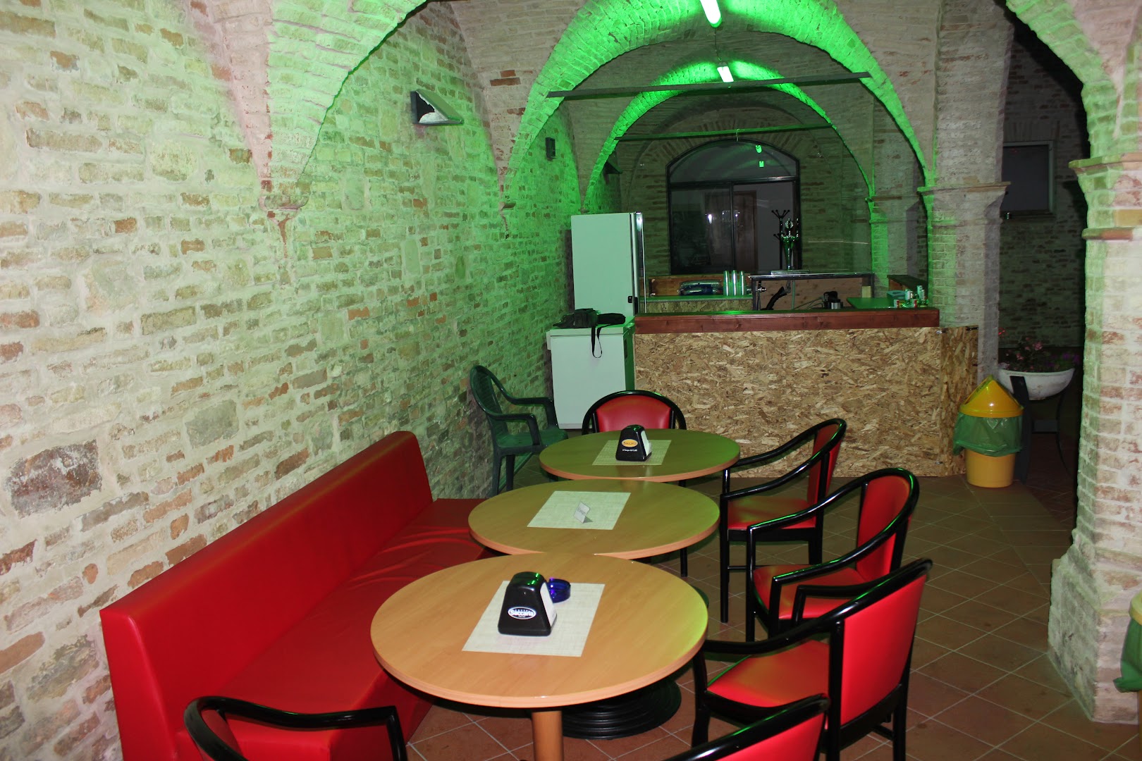 Bar centrale di Ficiara Bruna