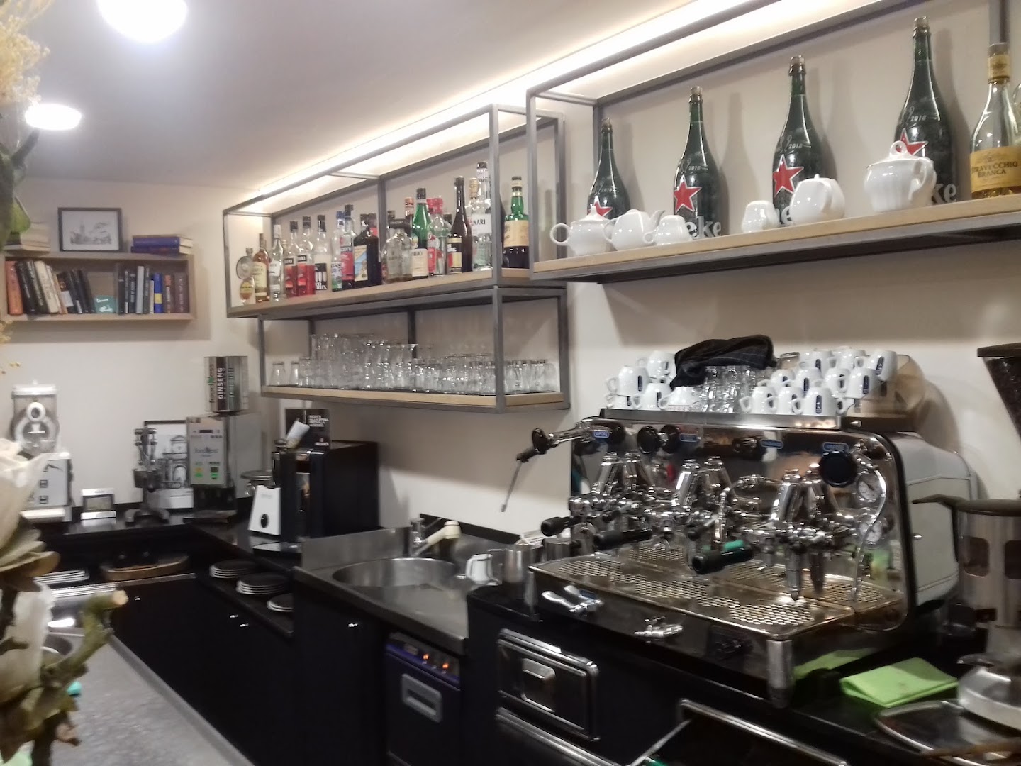 Bar Chery, Chieri