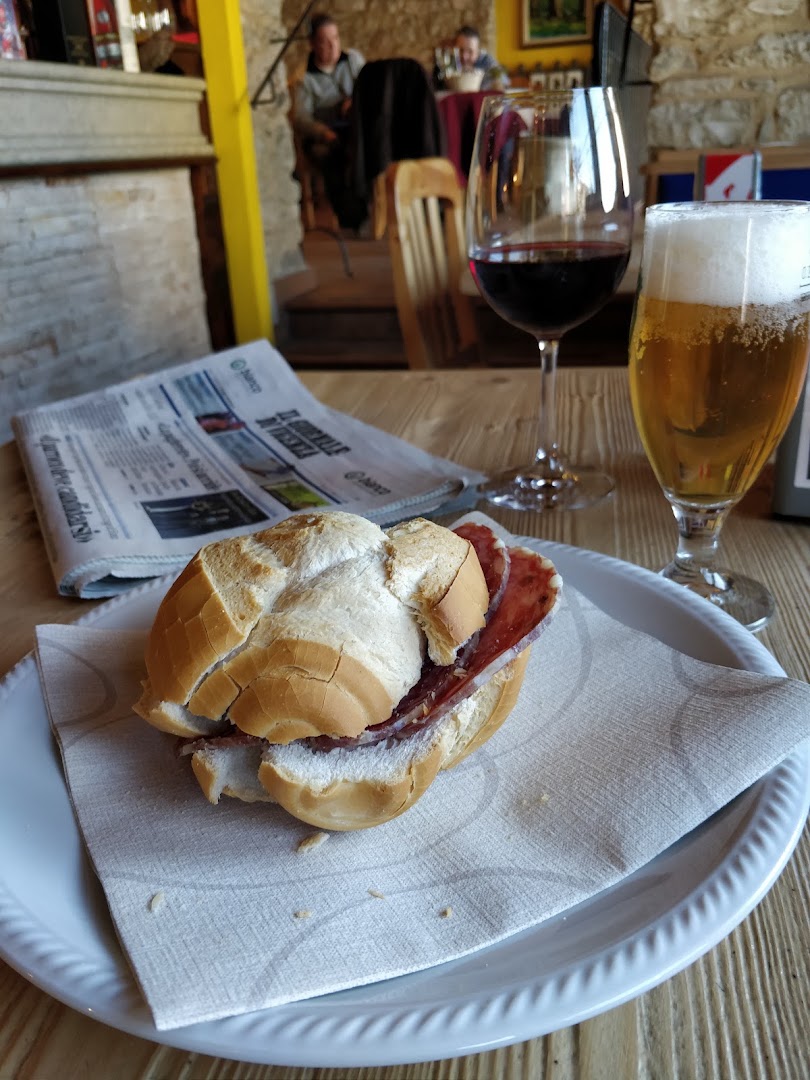 Bar Cima 12