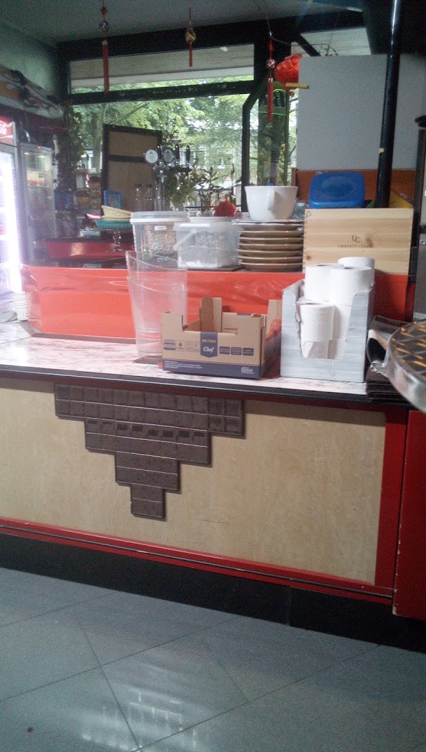 Bar Cin Cin Chen Zilong