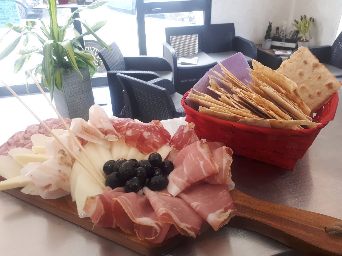Bar civico 33.5