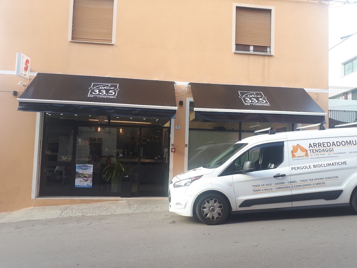 Bar civico 33.5