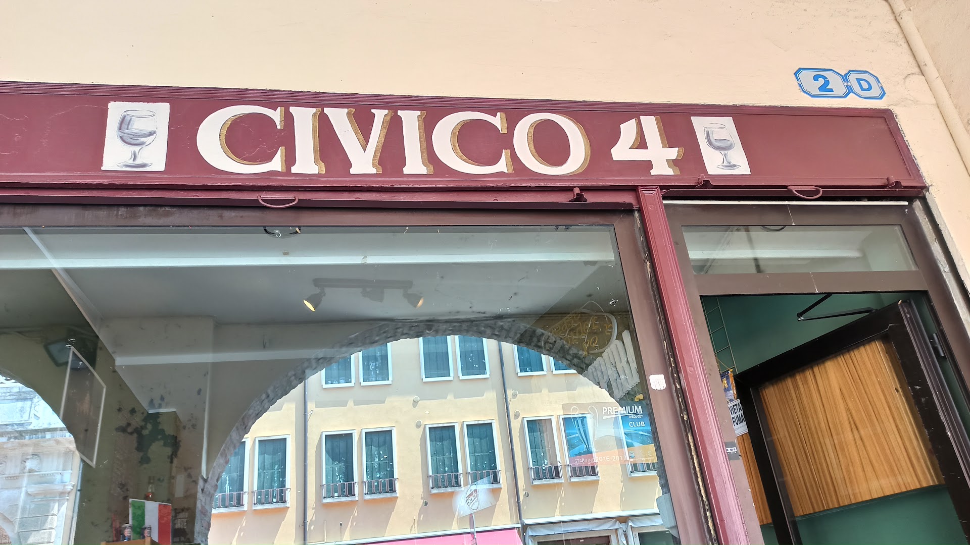 Bar Civico 4, Milano