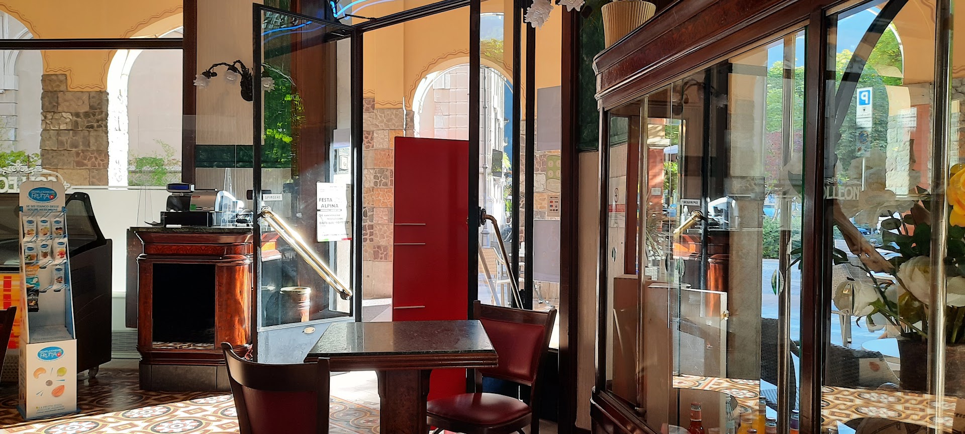 Bar Colleoni