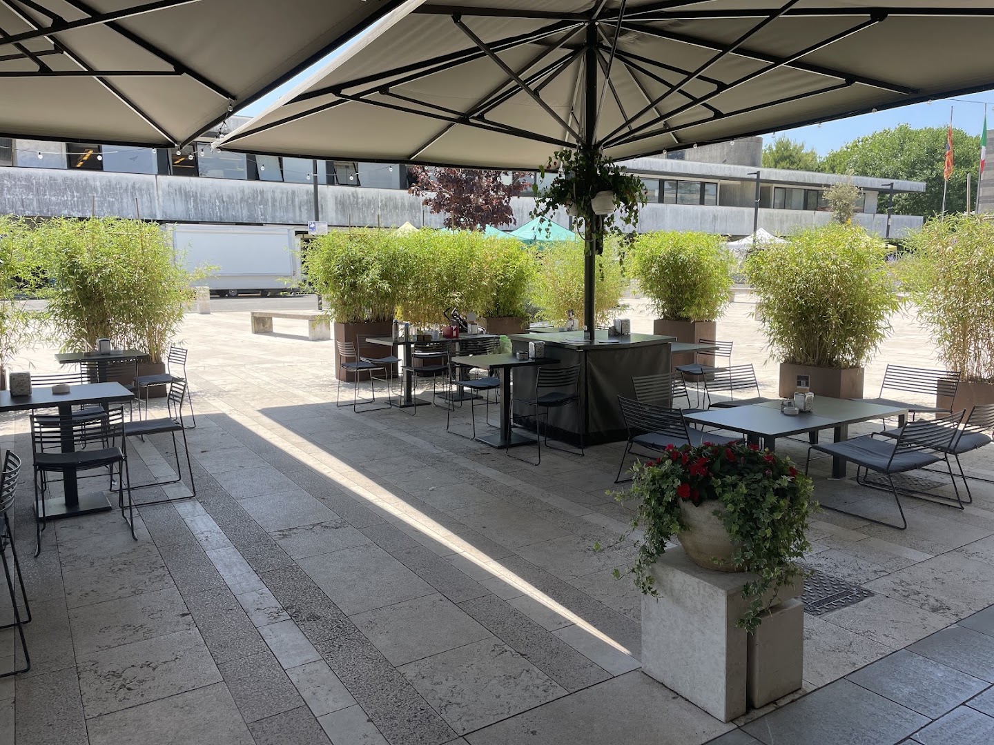 Bar Commercio Burger Bistro'