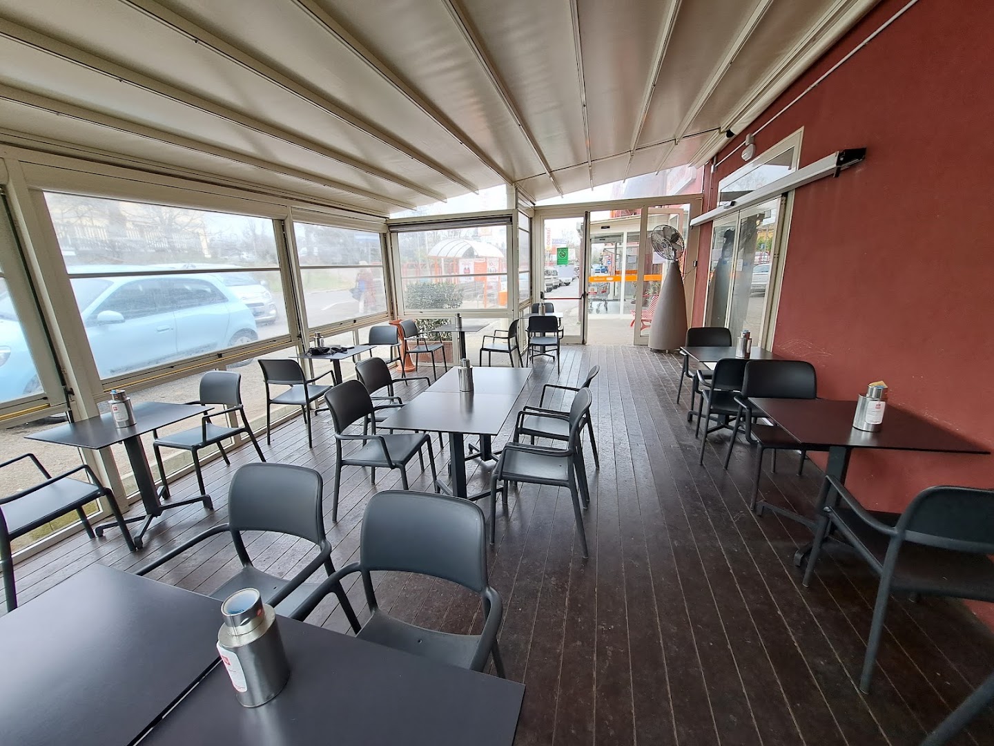 Bar Conad Illy Ploom Reseller