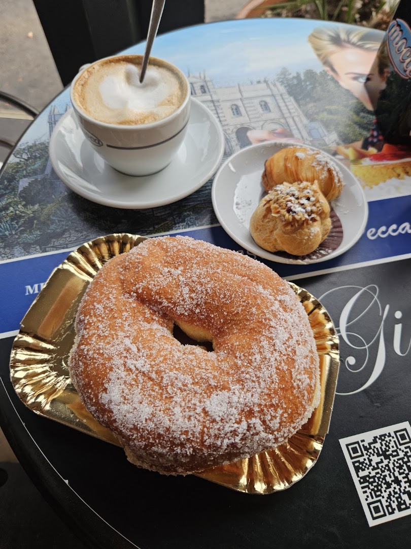 Bar Cornetteria Pasticceria Rosticceria Peccati di Gola Tropea -Specialita' Tipiche -