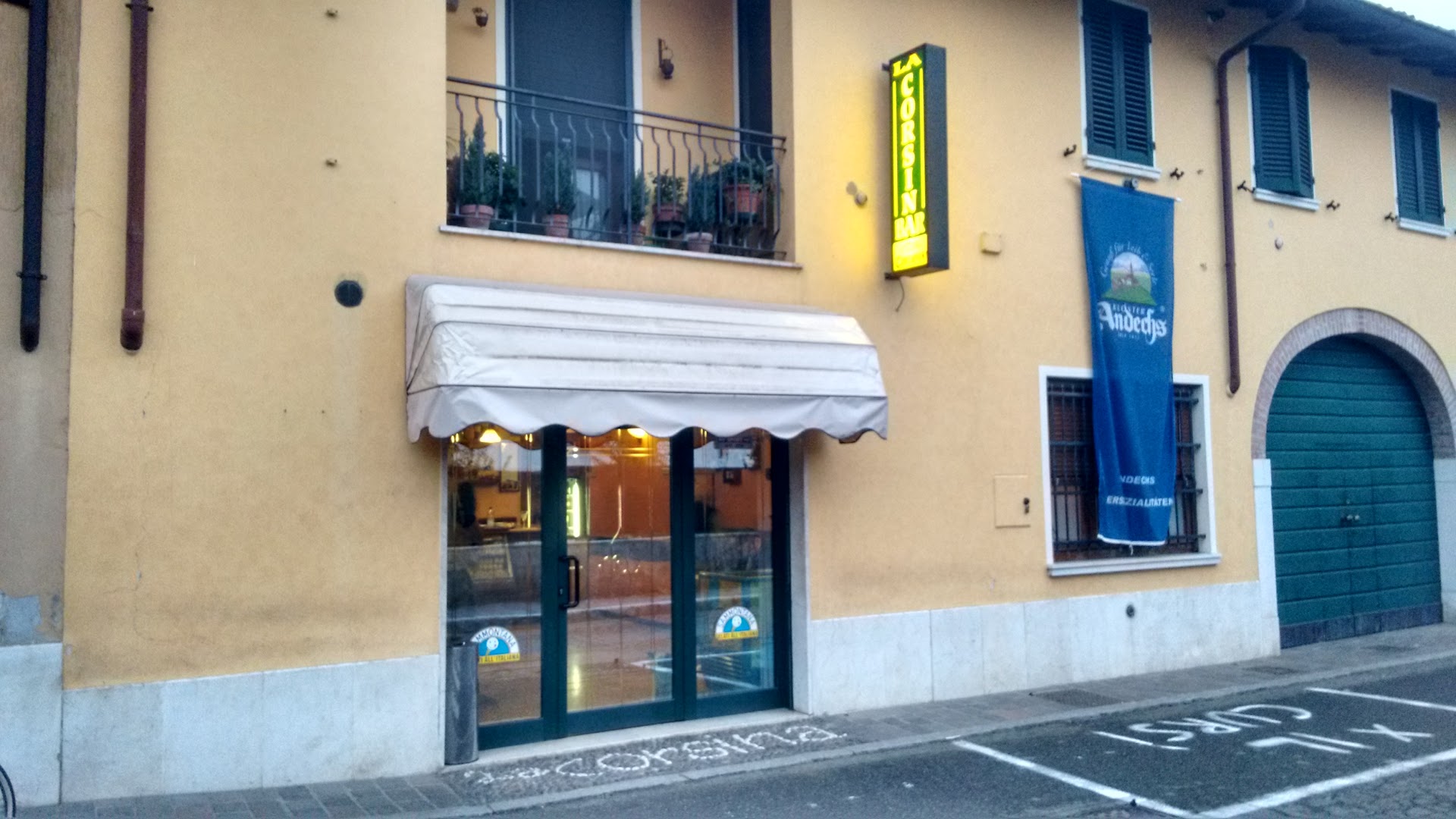 Bar Corsina