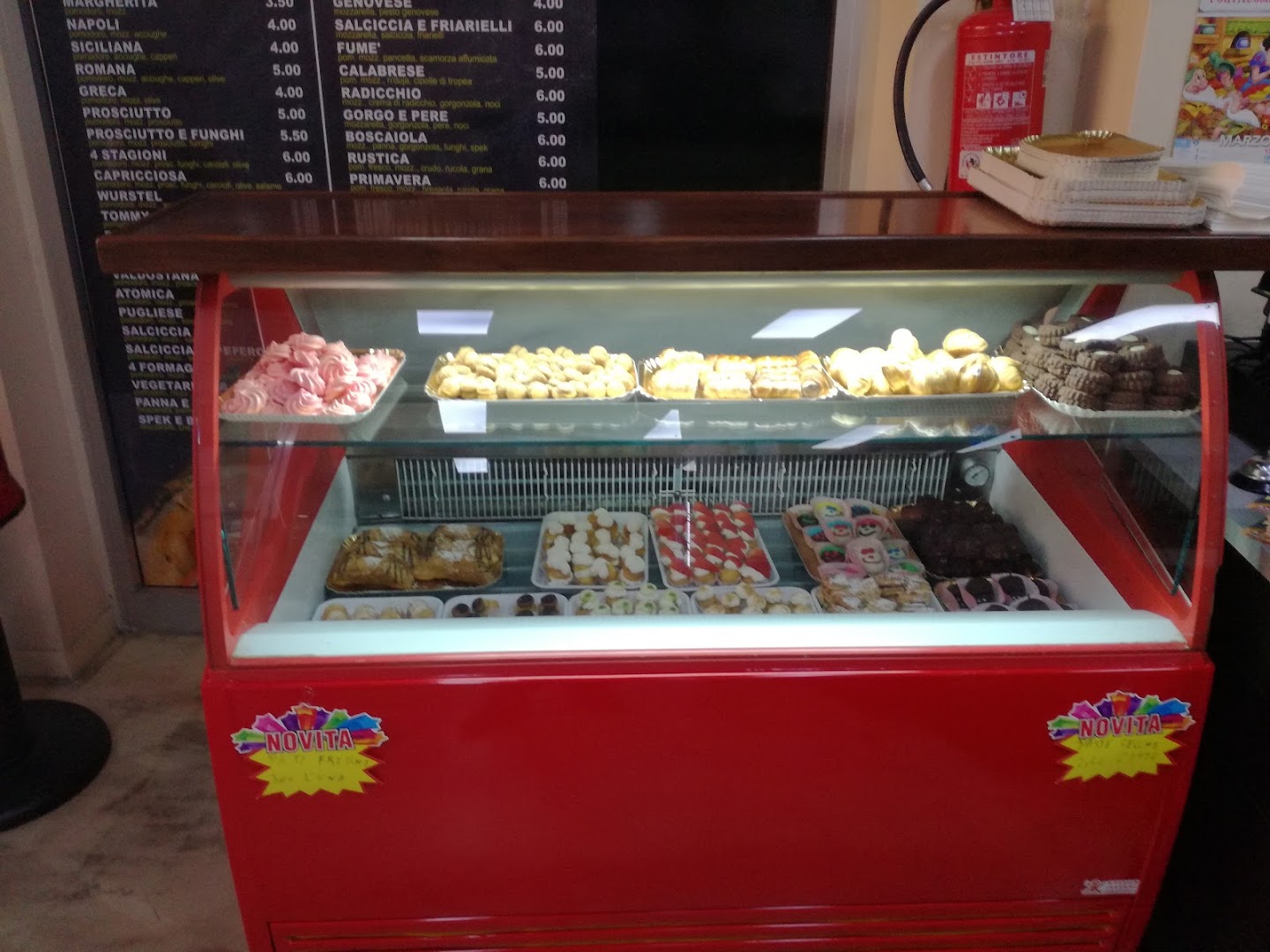 Bar Crazy Sas di Batir, Asti