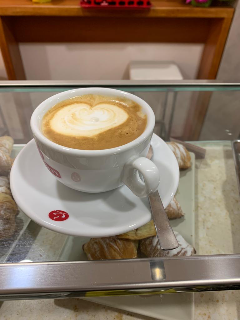 Bar Croissant, Genova