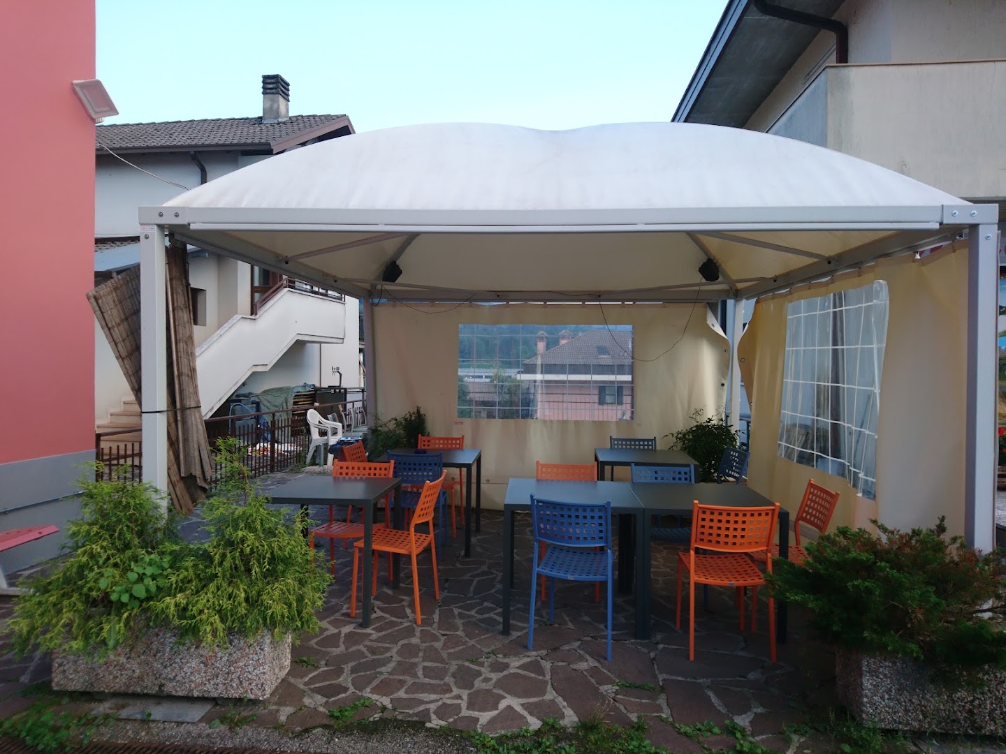 Bar Dassi
