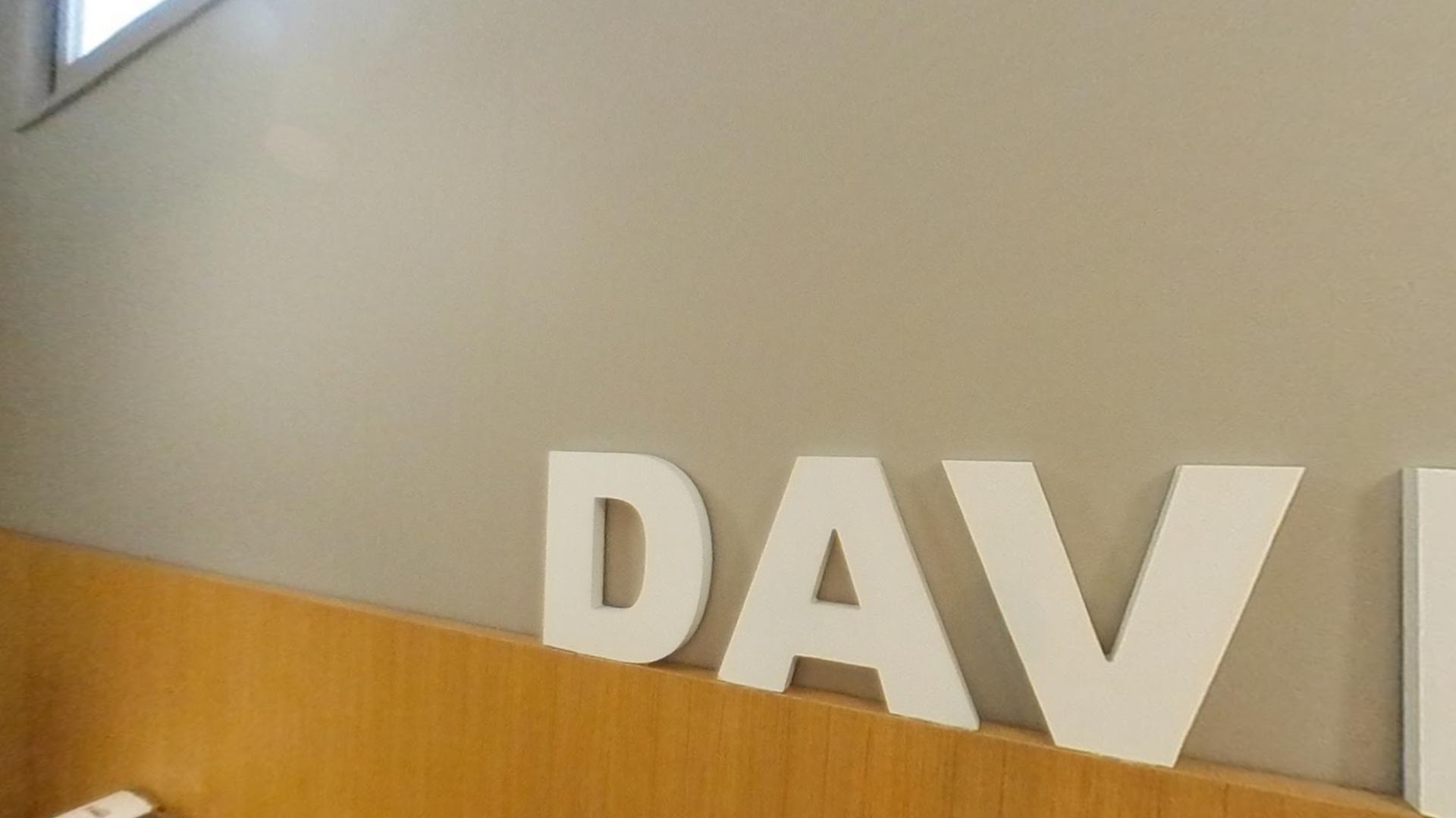 Bar Davids, Carpi