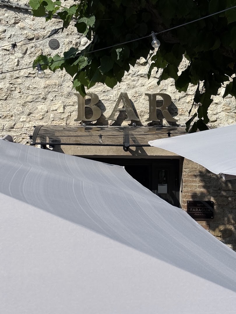Bar Dei Leoni Di Sanesi Federico