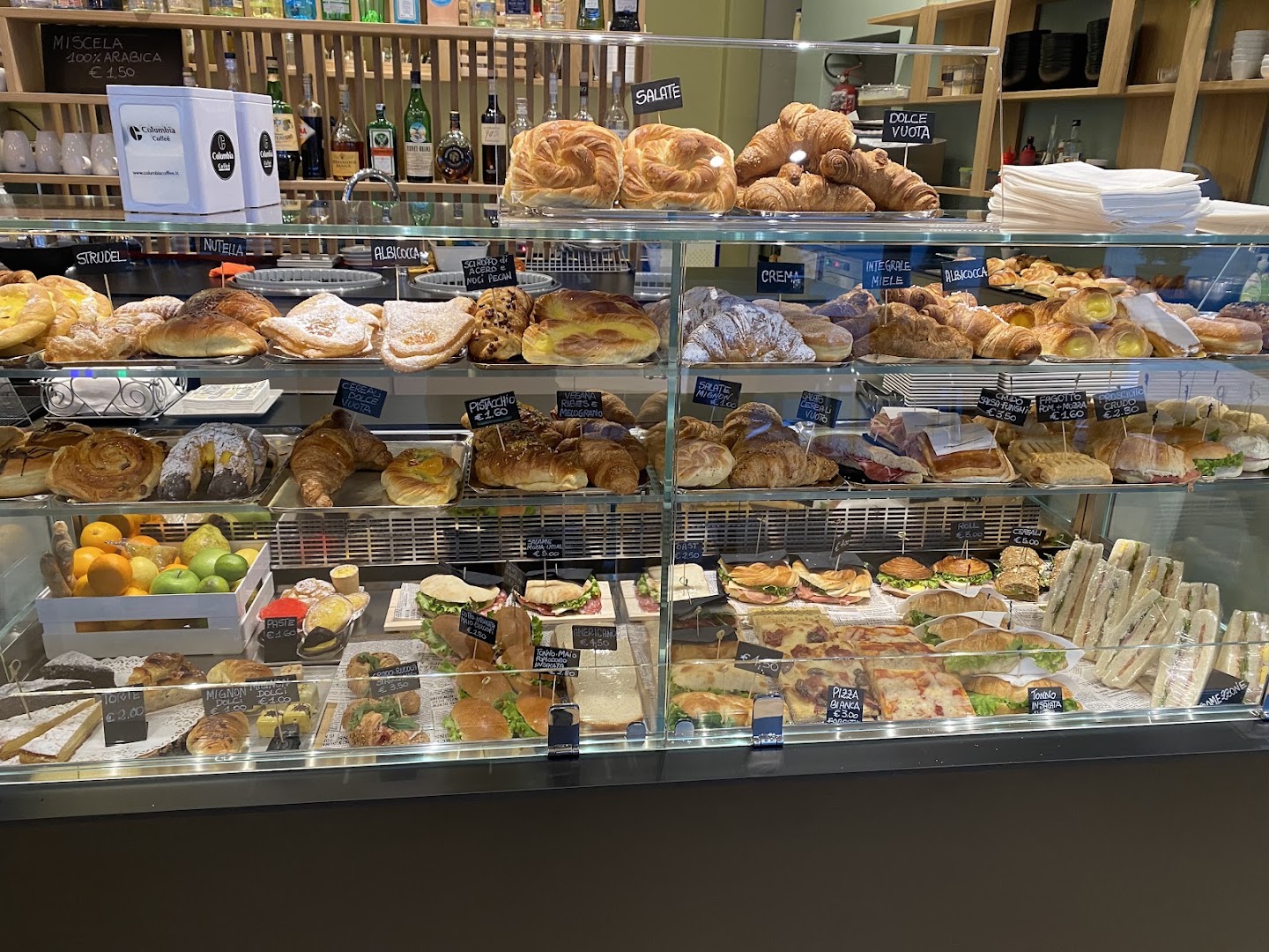 Bar Deka